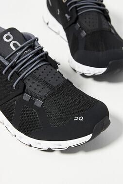 On Cloud Women's Black Running Sneakers - Light & Cushioned Size 5